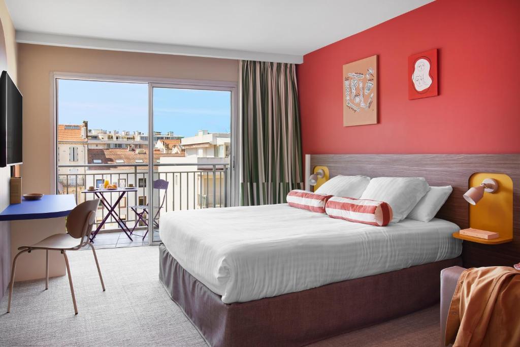 Hotel Abrial - Accommodation and Amenities
