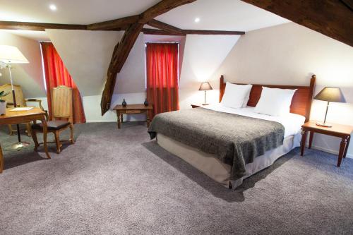 Hotel Athanor Centre - Guest Reviews and Feedback