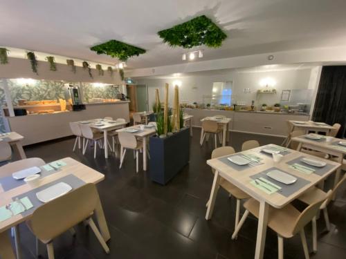 Hotel Bagatelle - Location and Accessibility