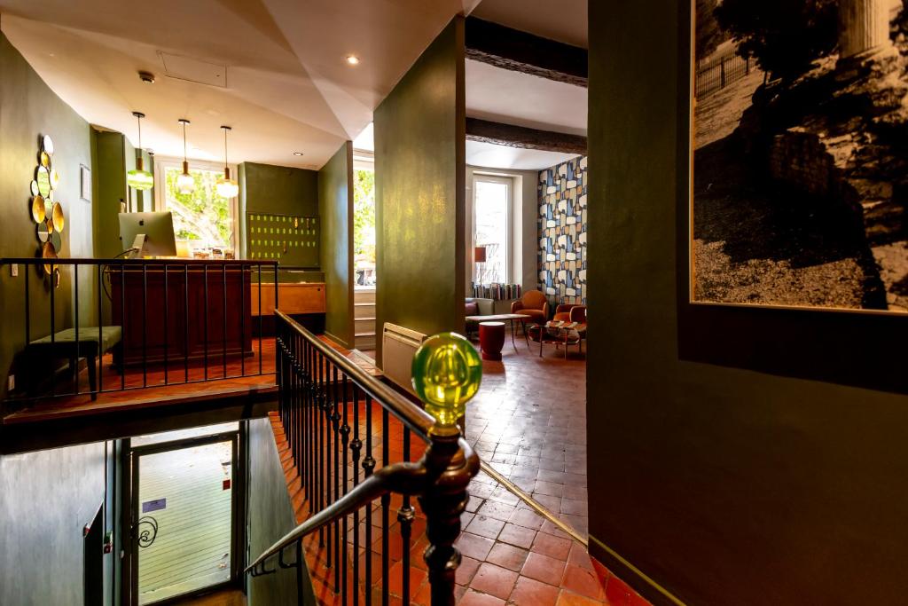 Hotel Burrhus - Facilities and Services