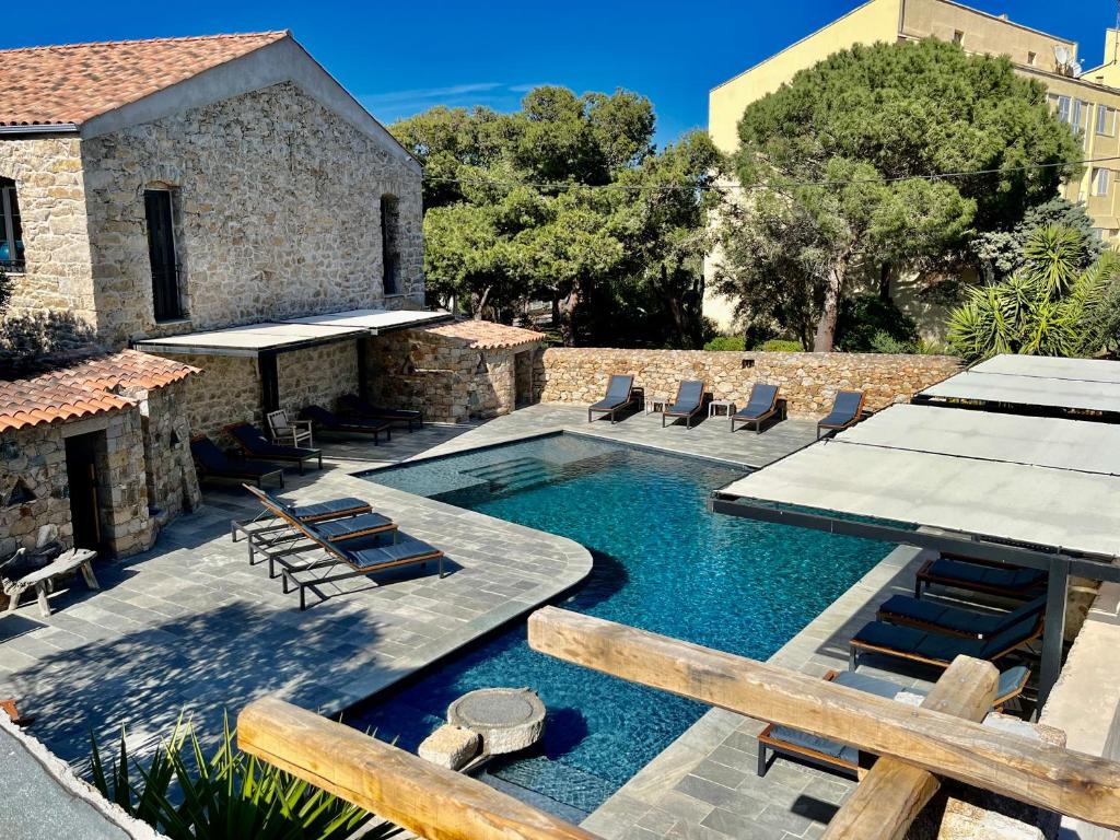 Hotel Casa Rossa & Spa - Room Types and Amenities