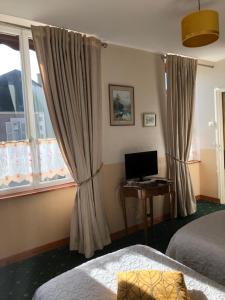 Hotel De La Loire - Guest Experience and Reviews