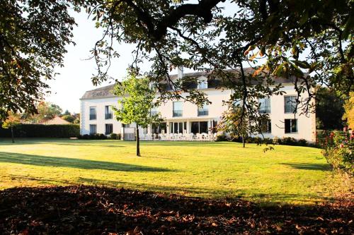 Hotel De La Marine - Guest Ratings and Reviews