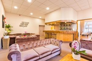 Hotel Du Parc - Guest Reviews and Feedback