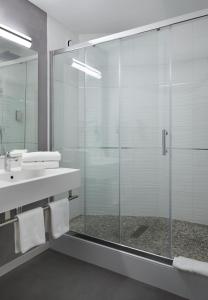 Hotel Le Circuit Le Mans - Guest Experience and Ratings