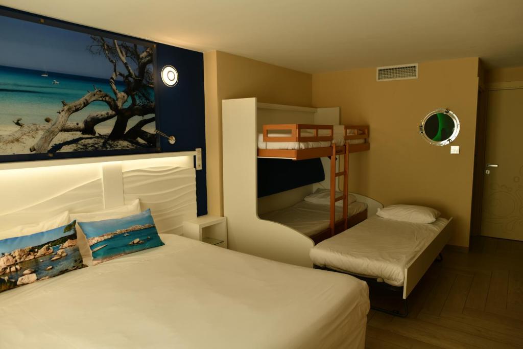 Hotel Le Claridge - Accommodation Options