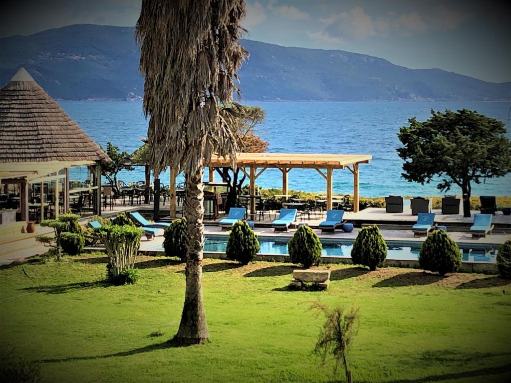 Hotel Le Ruesco - Amenities and Services