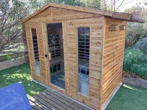 Hotel Les Jardins De Bormes, Sauna & Jacuzzi - Guest Amenities and Services