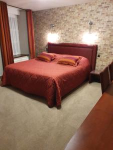 Hotel of the Golden Cross - Amenities