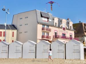 Hotel Outre-Mer - Villa The Sunset - Prime Location and Accessibility