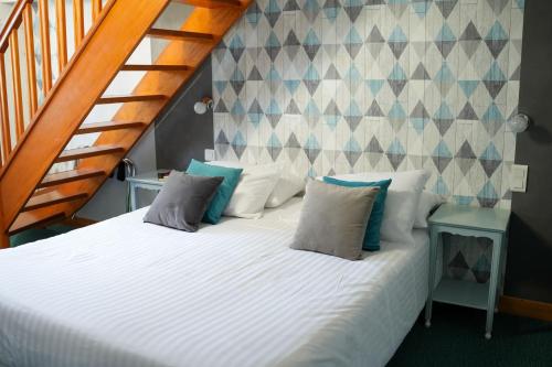Hotel Picardia - Location and Nearby Attractions