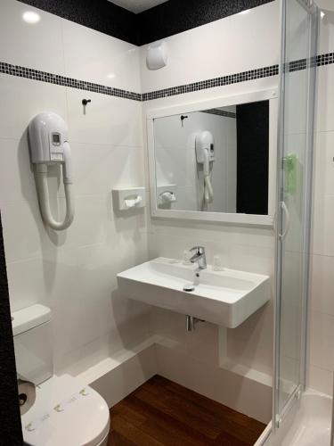 Hotel Restaurant Baryton - Amenities and Services