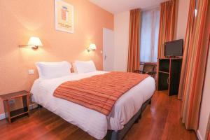 Hotel Restaurant Des Remparts - Location and Accessibility
