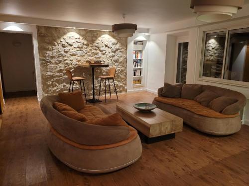 Hotel Restaurant Le Lachens - Amenities and Facilities