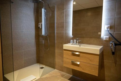 Hotel - Restaurant Le MITIGANA - Accommodation Options