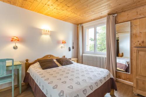 Hotel Restaurant THE YETI - Location and Accessibility