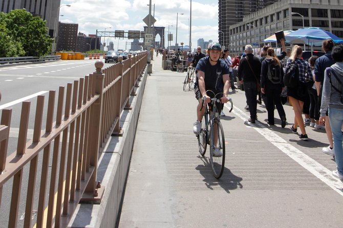 Hudson River Park Bicycle Rental - Rental Options and Amenities
