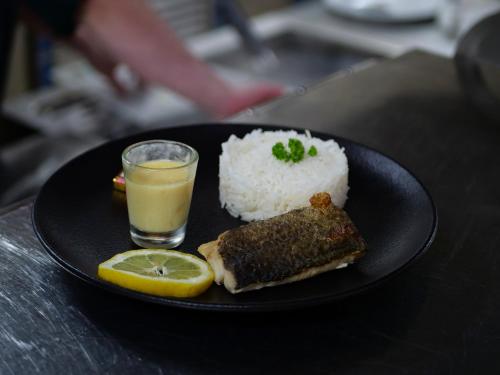 Ibis Chartres West Luce - Location and Accessibility