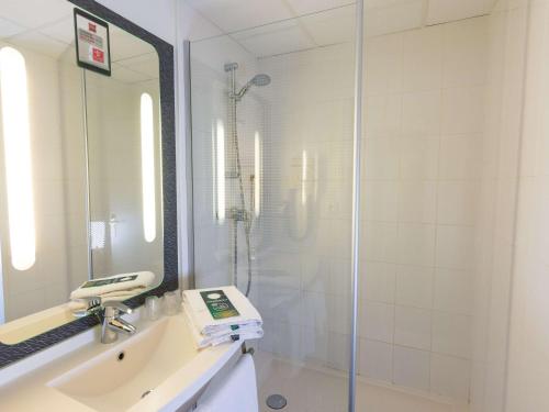 Ibis Dunkerque - Accommodations & Services