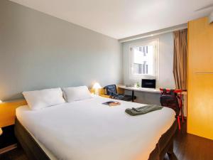 Ibis Mulhouse Ile Napoleon - Amenities and Services
