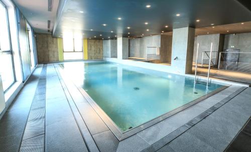 Ibis Niort East Mendes France - Guest Experiences