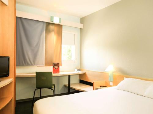 Ibis Orange Centre - Amenities and Services Offered