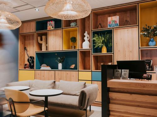 Ibis Rouen Centre Right Bank Pasteur - Facilities and Amenities