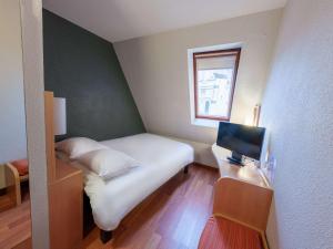 Ibis Saint Quentin Basilica - Amenities and Services