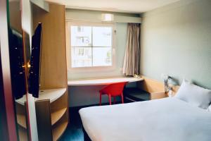 Ibis Strasbourg Airport Le Zénith - Hotel Amenities and Services