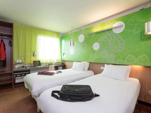Ibis Styles Bethune Bruay La Buissière - Room Features and Amenities