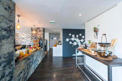 Ibis Styles Compiègne - Facilities and Services
