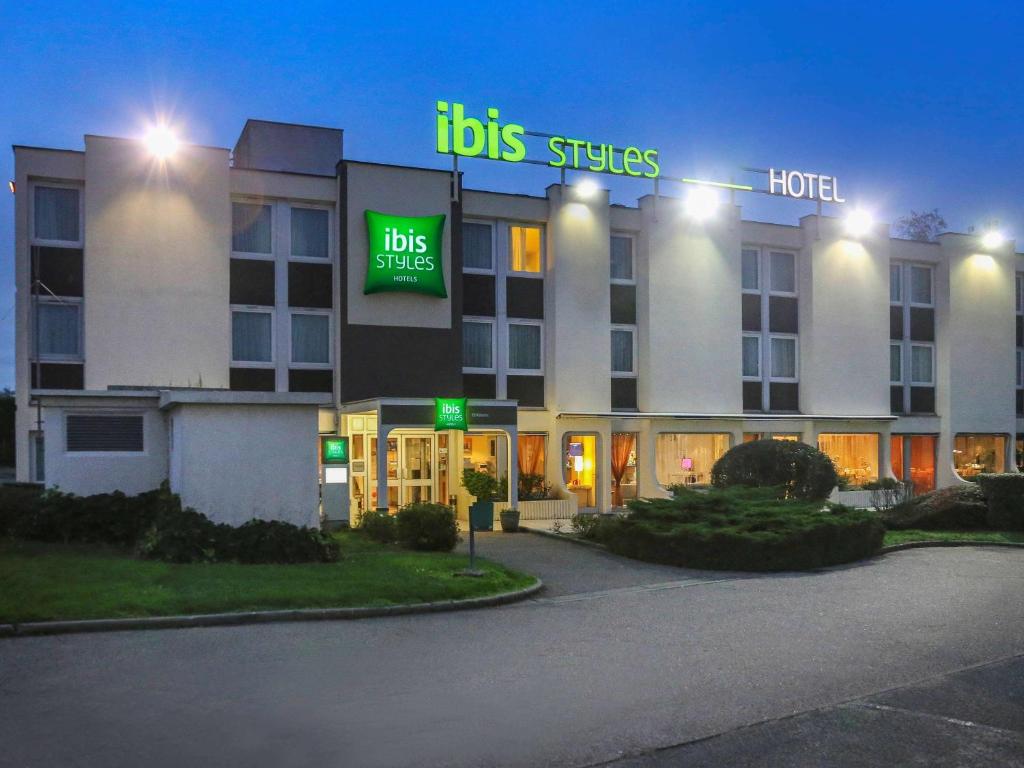 Ibis Styles Orléans - Facilities and Amenities