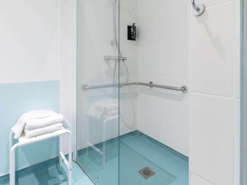 Ibis Vesoul - Amenities and Services