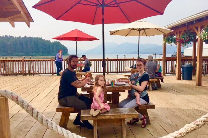 Icy Strait Village Tour and Crab Feast - Meeting and Pickup Details