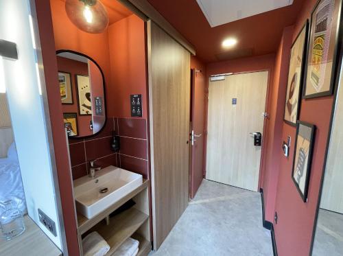JOST Hotel Lille Centre - Accommodation Options