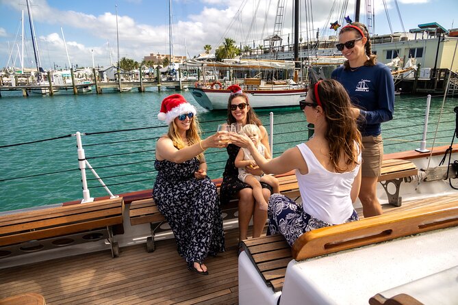 Key West Christmas Cruise With Live Band and Drinks - Inclusions and Amenities