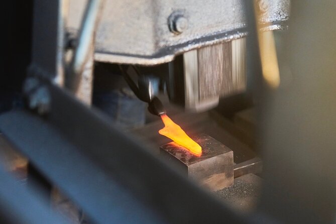 Knife Crafting Tour in Sanjo City Japan - Knife Crafting Tradition