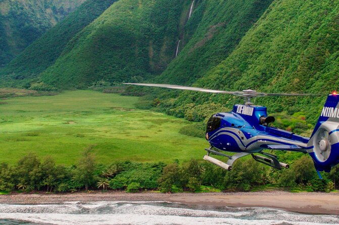 Kohala Waterfalls With Exclusive Landing Helicopter Tour - Scenic Flight Over the Big Islands Stunning Landscapes