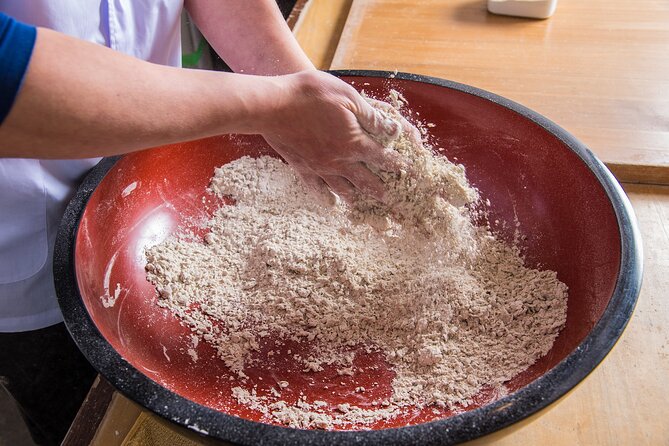 Kyoto Arashiyama Soba Noodle Making Experience - Private Plan - Transportation and Meeting Details