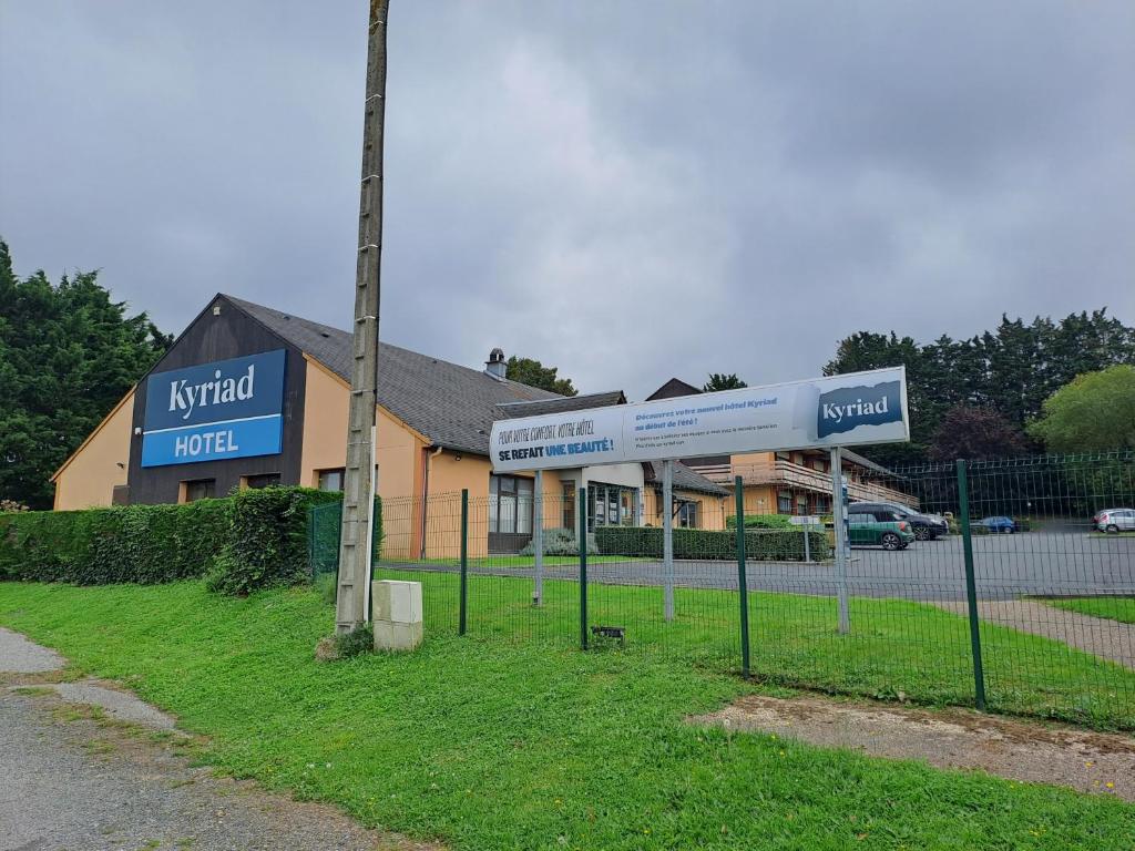 KYRIAD HONFLEUR - The River Saint Sauveur - Amenities and Services