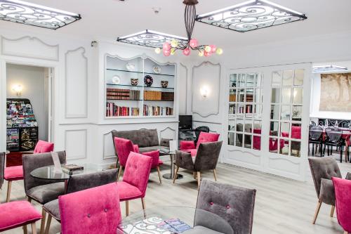 Kyriad Hotel Tours Centre - Accommodation Features