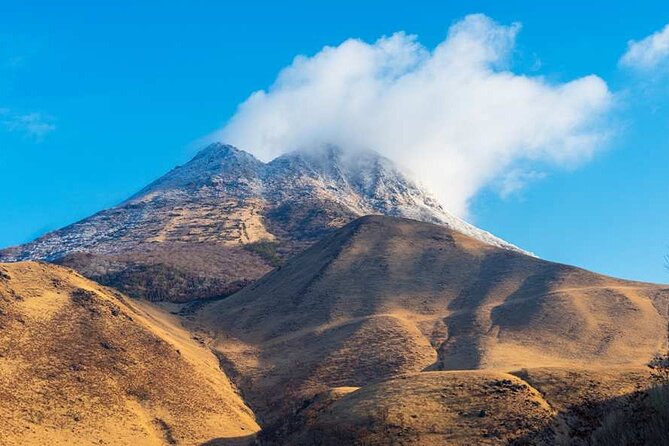 Kyushu Kumamoto and Aso Volcano Castle Day Tour From Hakata - Transportation and Pickup