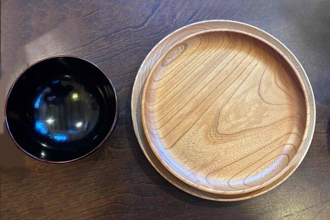 Lacquer Polishing Create Unique Japanese Tableware - Understanding the Lacquer Polishing Process