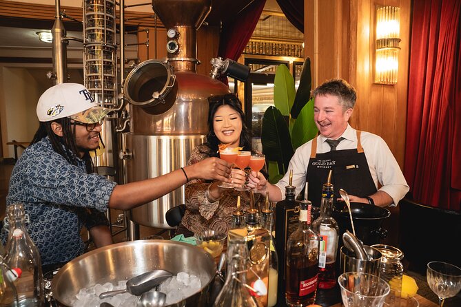 Local Distillery Cocktail Class: Skyline Views and City History - Meeting and Pickup Details
