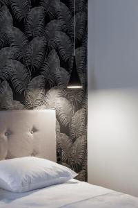 Logis Hotel Du Maine - Amenities and Services