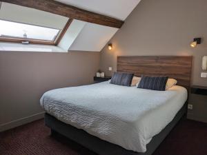 Logis Hôtel Le Saint Florent - Amenities and Services