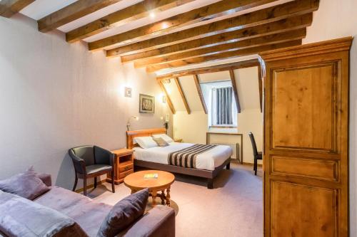 Logis Hotel Oasis - Amenities and Services