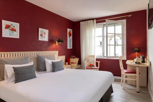 Logis Hotel-Restaurant LE FONTARABIE - Amenities and Facilities
