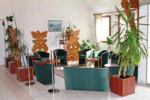 Logis Hotel Restaurant of the Abbey - Accommodations and Room Options