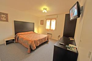 LOGIS Hotel The Mill of Gardelles - Dining Options